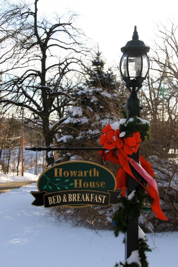 Howarth House Bed And Breakfast Fitchburg Exterior foto